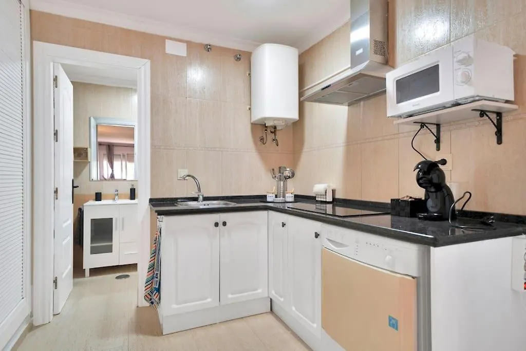 Estudio Con Wifi Piscina Y Parking En Benalmadena - Acuario 5 Apartment