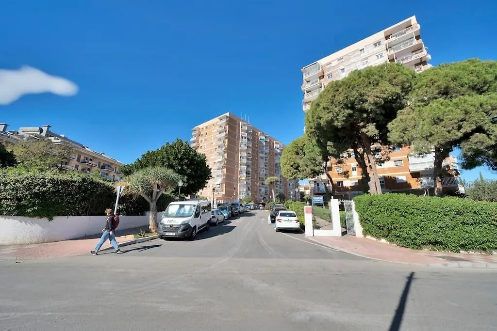 Estudio Con Wifi Piscina Y Parking En Benalmadena - Acuario 5 Apartment