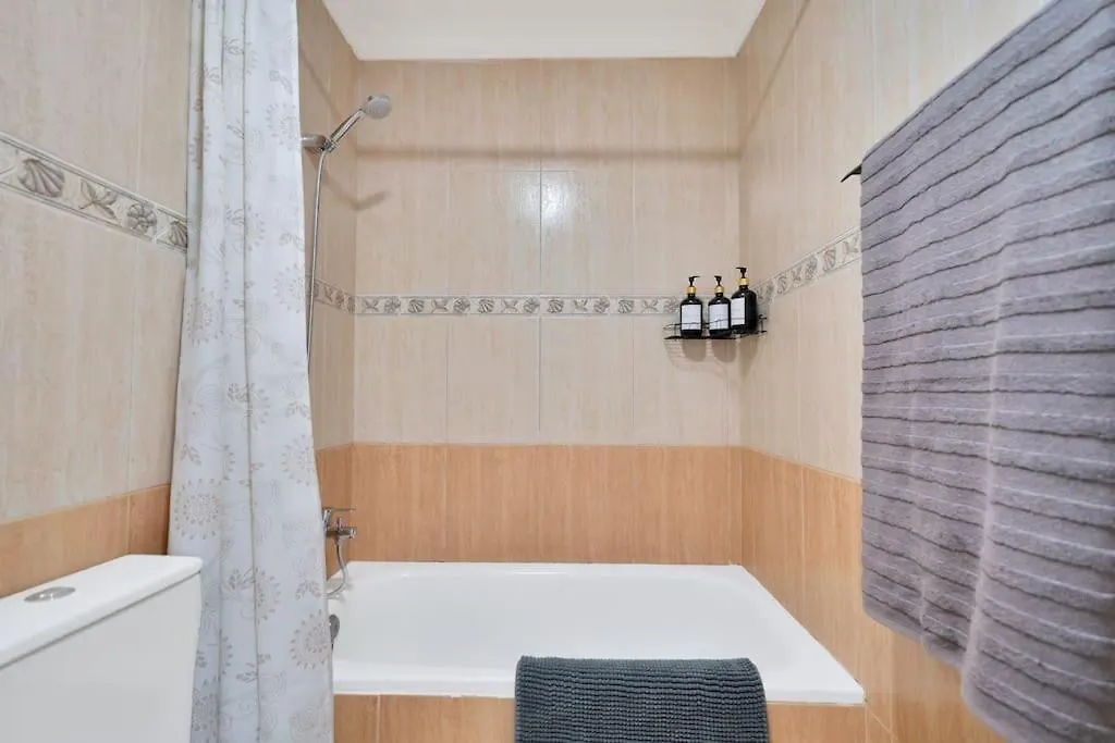 Estudio Con Wifi Piscina Y Parking En Benalmadena - Acuario 5
