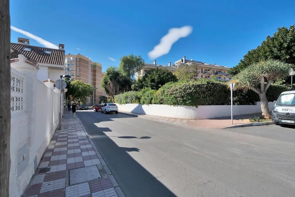 Estudio Con Wifi Piscina Y Parking En Benalmadena - Acuario 5